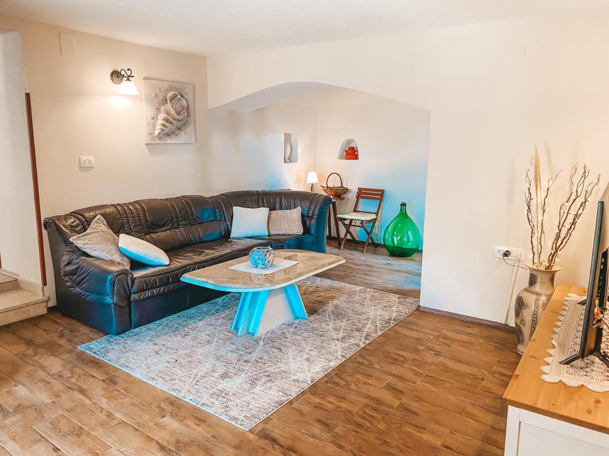 Holiday Home Istra Plomin Luaran gambar
