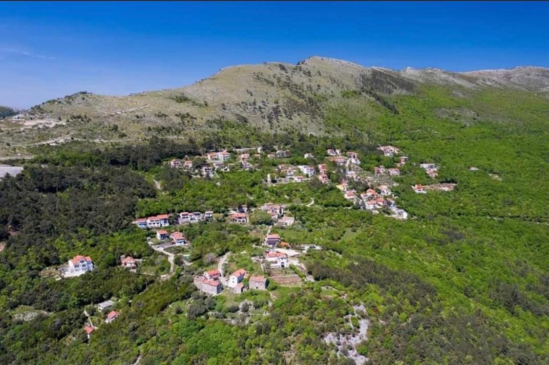 Holiday Home Istra Plomin Luaran gambar