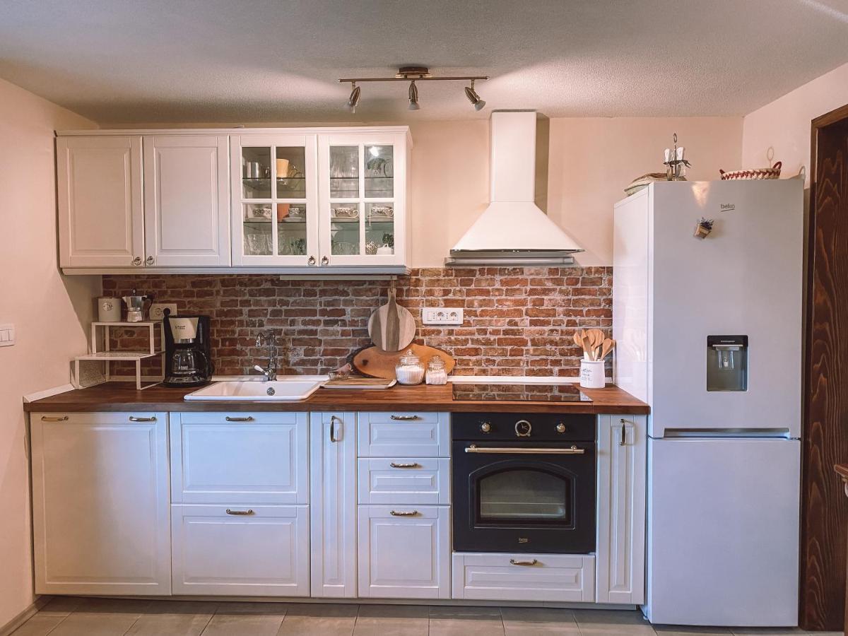 Holiday Home Istra Plomin Luaran gambar